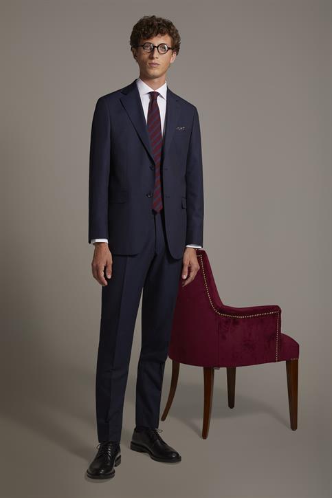 notch single breasted suit