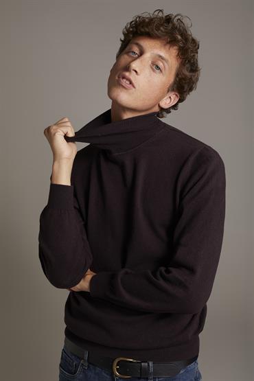 TURTLE NECK SWEATER BORDEAUX
