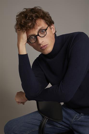 TURTLE NECK SWEATER DK BLUE
