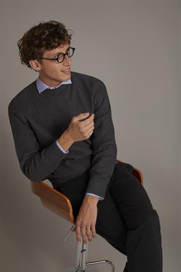 ROUND NECK SWEATER GREY