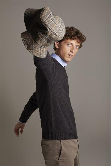 ROUND NECK SWEATER BROWN