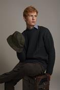 ROUND NECK SWEATER