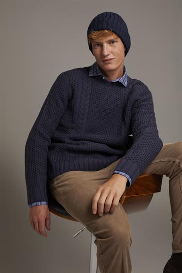 ROUND NECK SWEATER SPACE