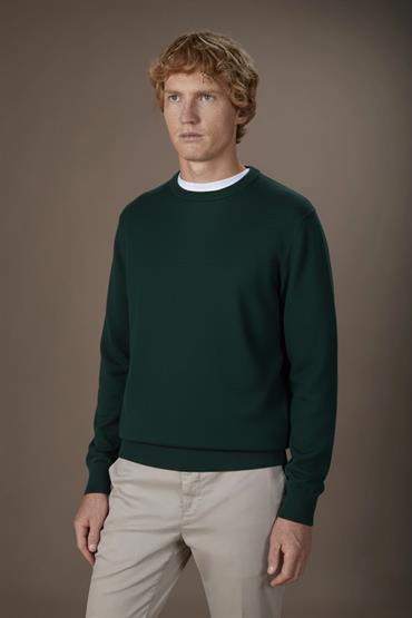 ROUND NECK  SWEATER