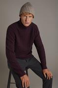 TURTLE NECK SWEATER