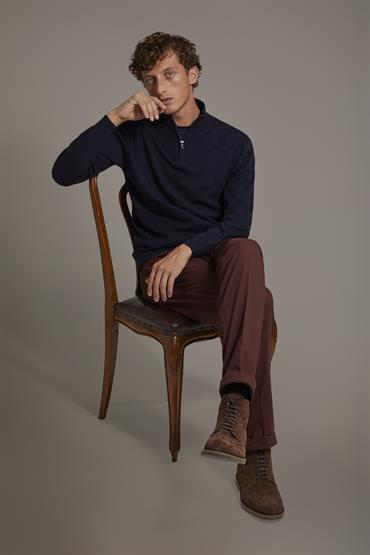 CLASSIC CHINO TROUSER BORDEAUX