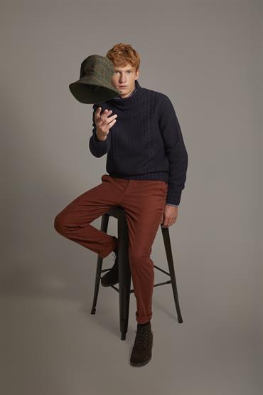 CHINO TROUSER BRICK