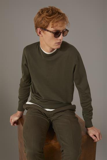 round neck sweater DK GREEN