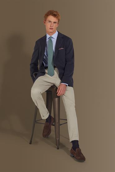 classic chino PALE GREY