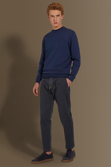 trousers with elastic waist