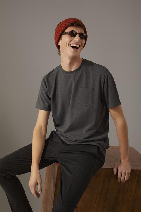 SHORT SLEEVES T-SHIRT