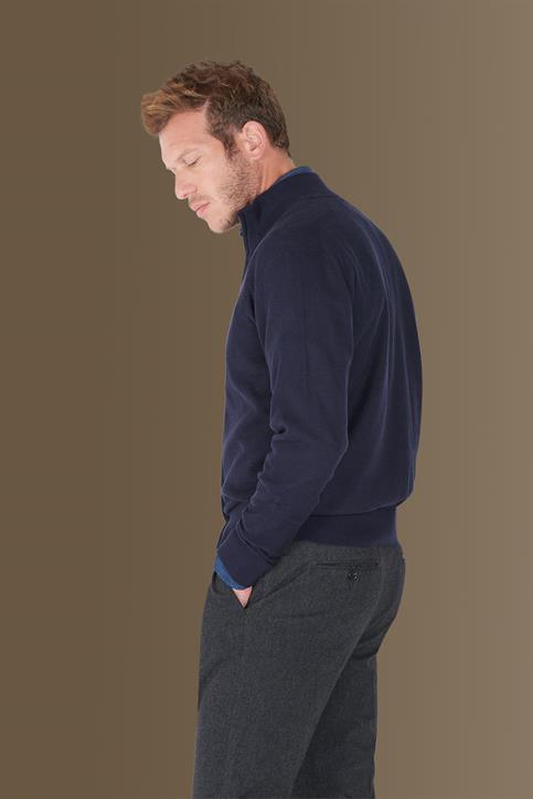 full zip sweater