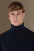 turtle neck sweater