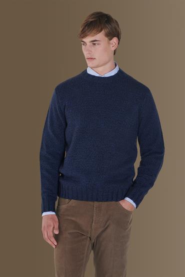 round neck sweater