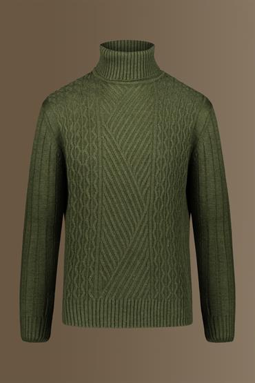 TURTLE NECK