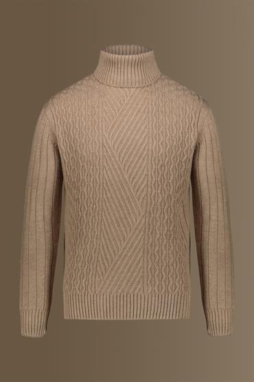 TURTLE NECK DESERT
