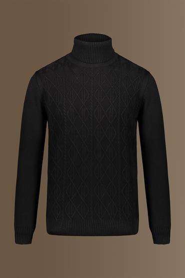 TURTLE NECK BLACK