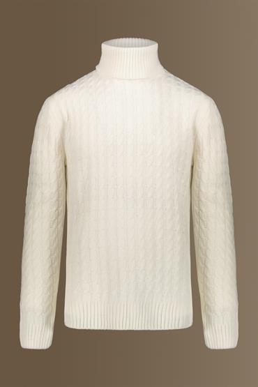 TURTLE NECK CREAM