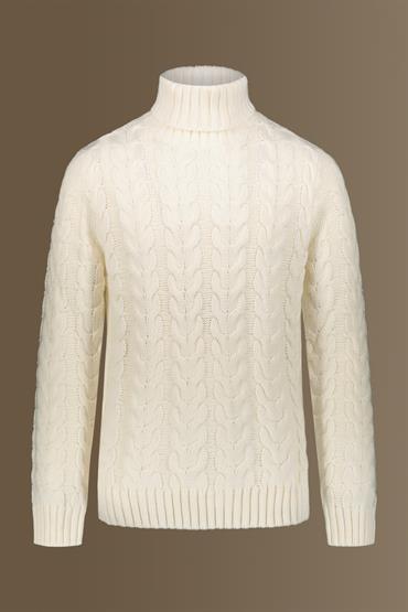 TURTLE NECK CREAM