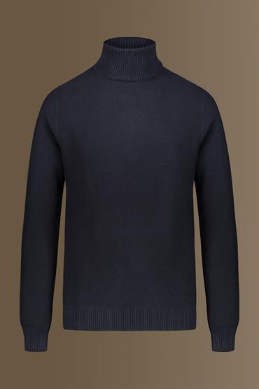 TURTLE NECK