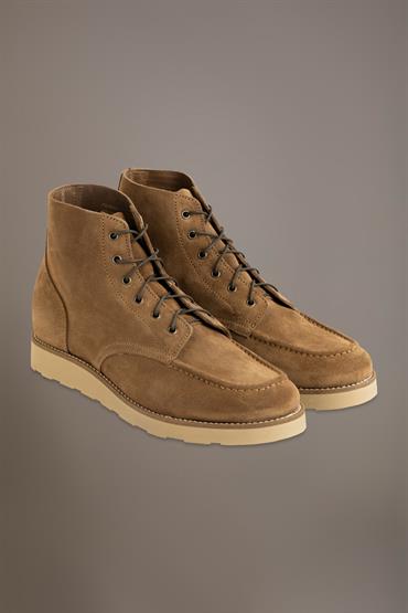boots CAMEL