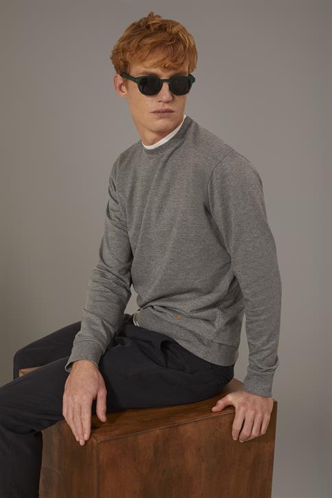 ROUND NECK FLEECE