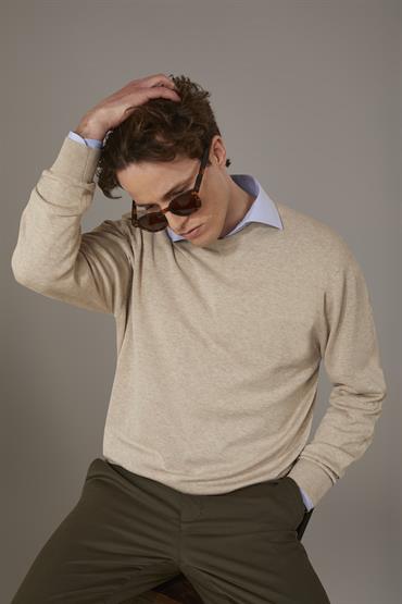 ROUND NECK SWEATER LT BEIGE MEL