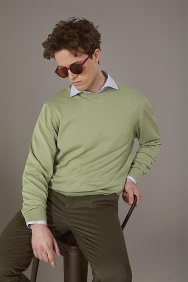 ROUND NECK SWEATER LT GREEN