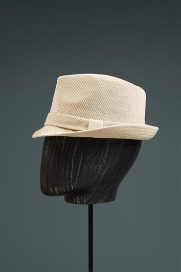 FEDORA HAT<br/>VARIANTE : BEIGE