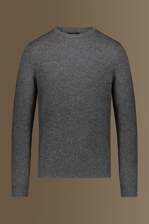 ROUND NECK