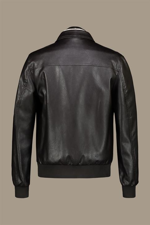 BOMBER