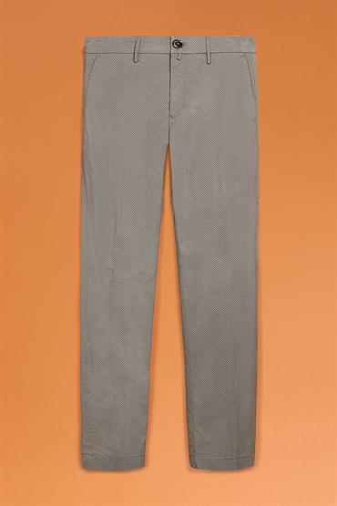 CHINO TROUSERS<br/>VARIANTE : ECRUE