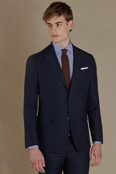 notch single breasted suit