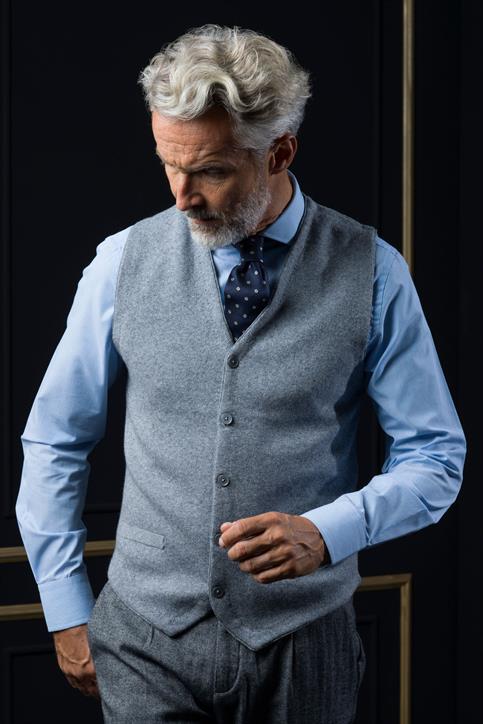 SINGLE BREASTED VEST