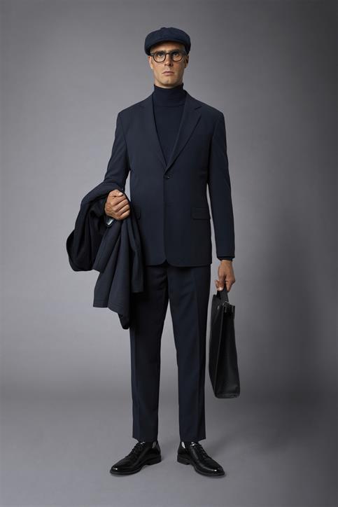 SINGLE BREASTED SUIT
