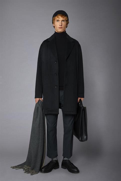 SINGLE BREASTED COAT