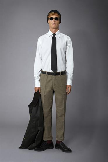 BUTTON DOWN BAGGY FIT WHITE