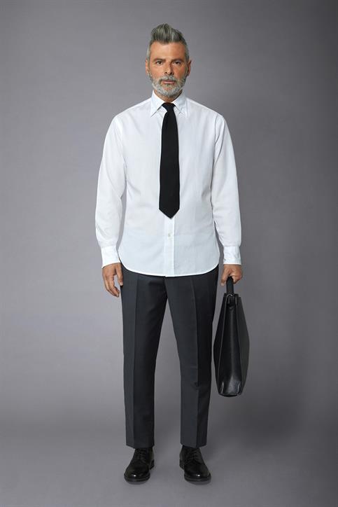 BUTTON DOWN BAGGY FIT