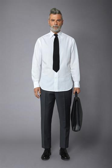 BUTTON DOWN BAGGY FIT