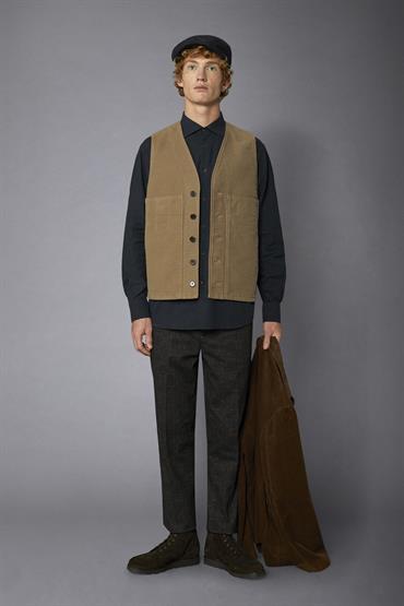 VEST
