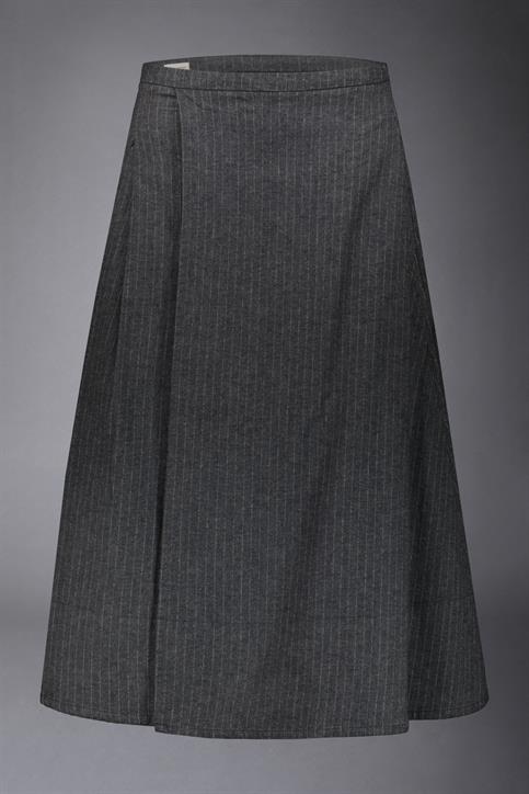 LONG SKIRT