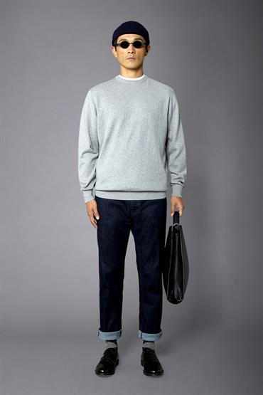 ROUND NECK SWEATER LT GREY