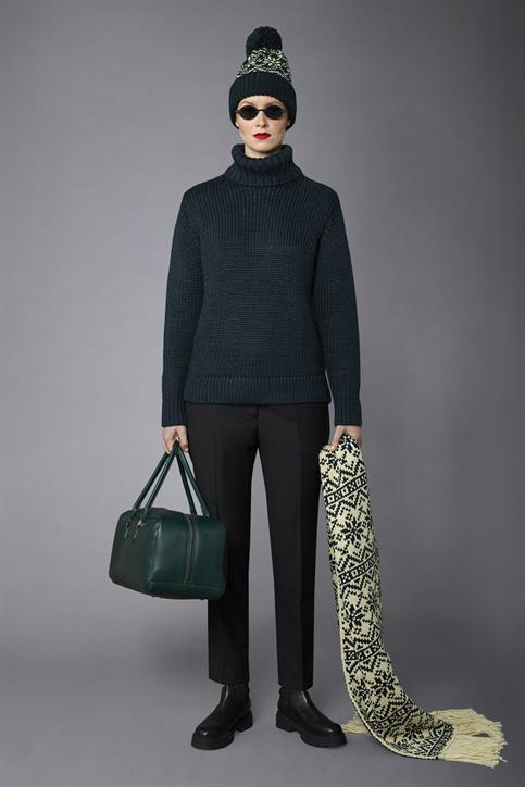TURTLE NECK