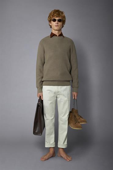 ROUND NECK TAUPE