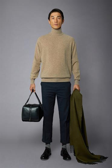TURTLE NECK BEIGE