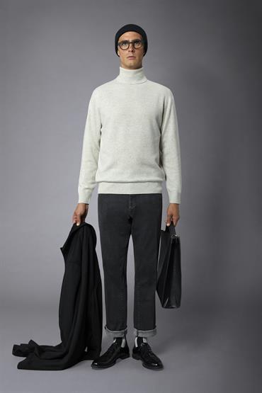 TURTLE NECK LT GREY