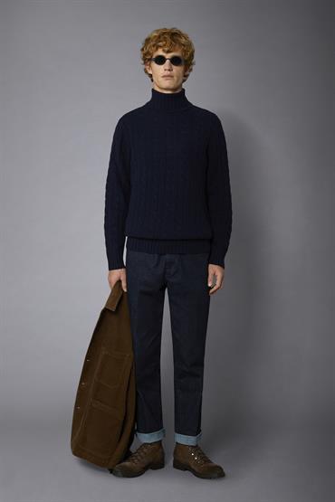 TURTLE NECK DK BLUE