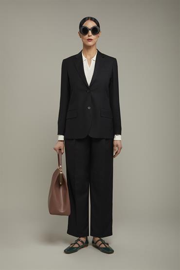 CLASSIC BAGGY BLACK