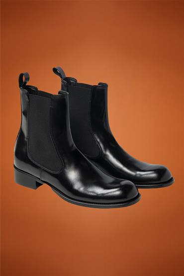 SHOES BLACK