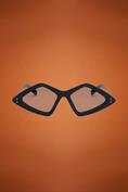 EYEWEAR